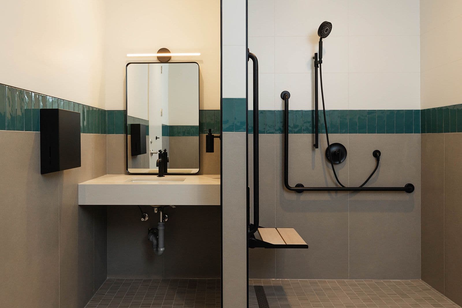 Neptune Terminal Office - Design & Build Project by Aura