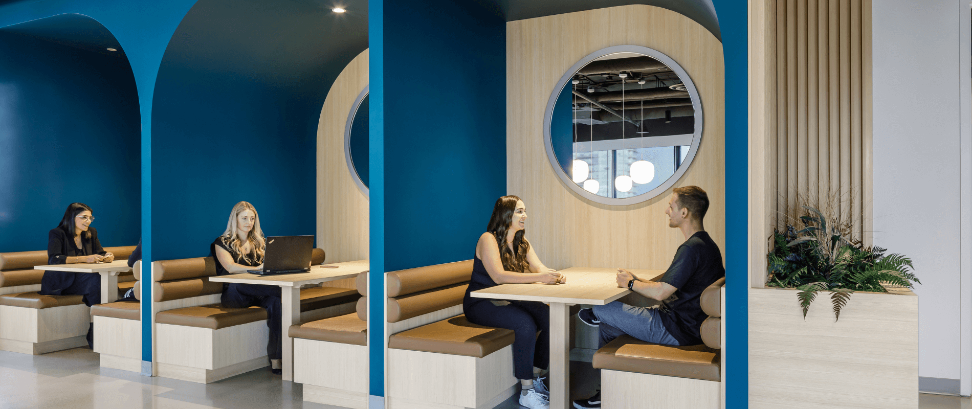 Aura Office | Strategic Workplace Design: Blending Aesthetics with Functionality